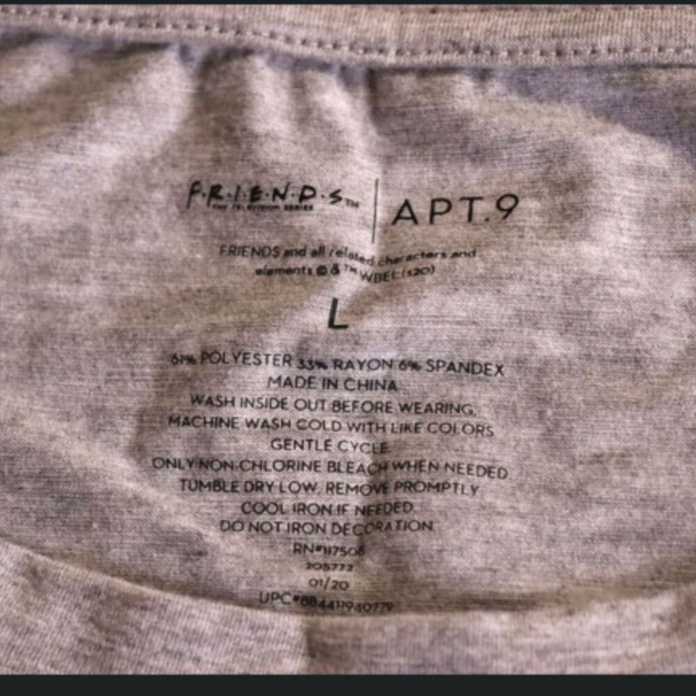 Friends TV Show T-Shirt Womens Large Gray Official Merchandise Apt. 9 - Picture 4 of 4